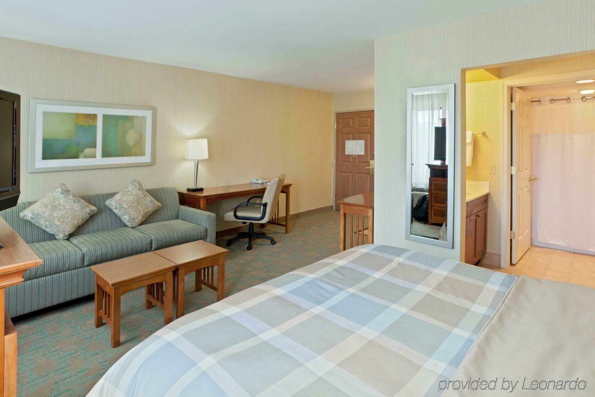 Staybridge Suites Tysons - Mclean By Ihg Екстер'єр фото