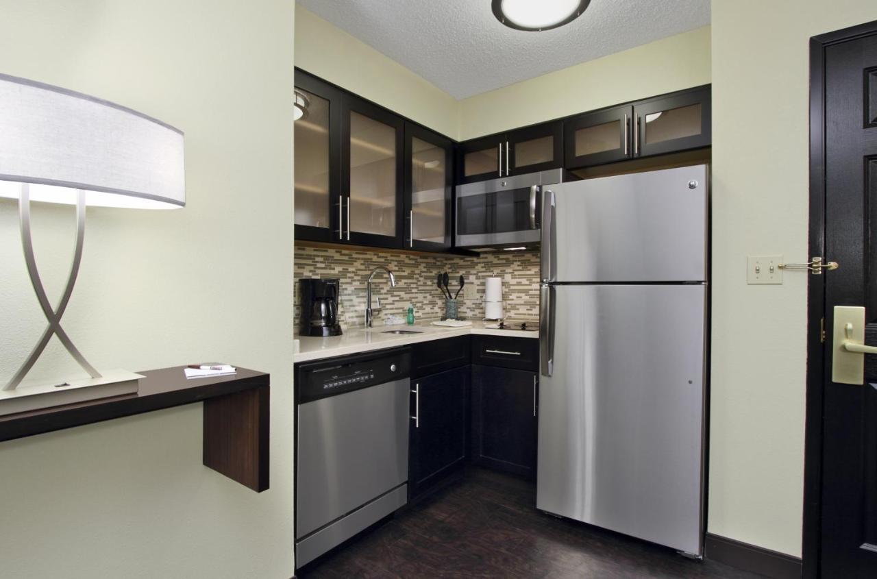 Staybridge Suites Tysons - Mclean By Ihg Екстер'єр фото